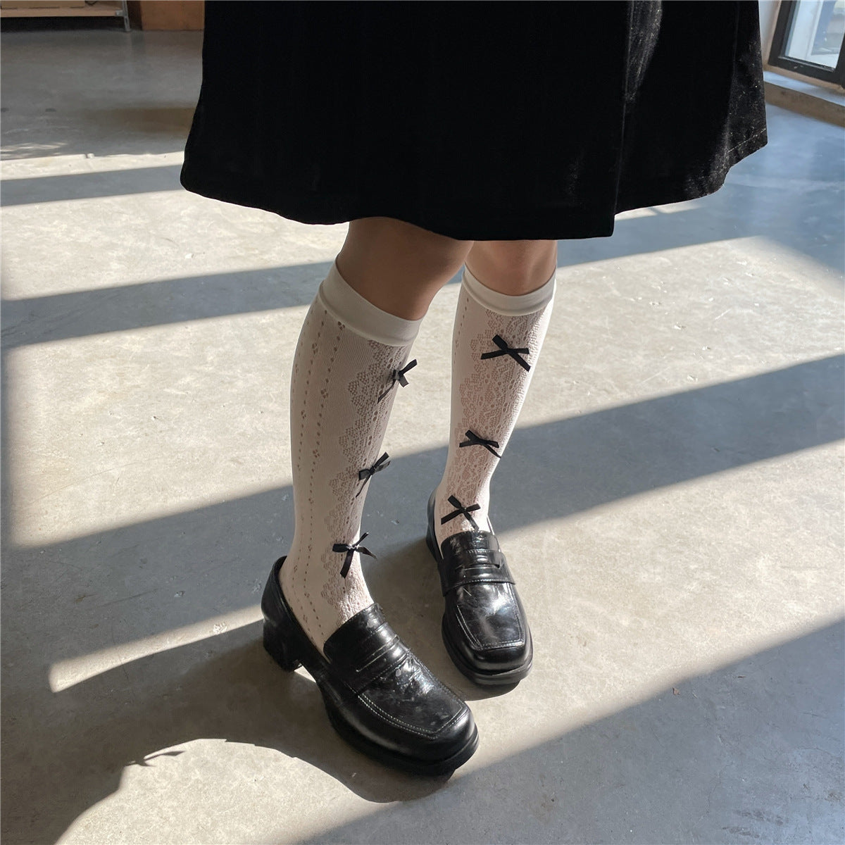 JK Bow Lace Knee-high Socks