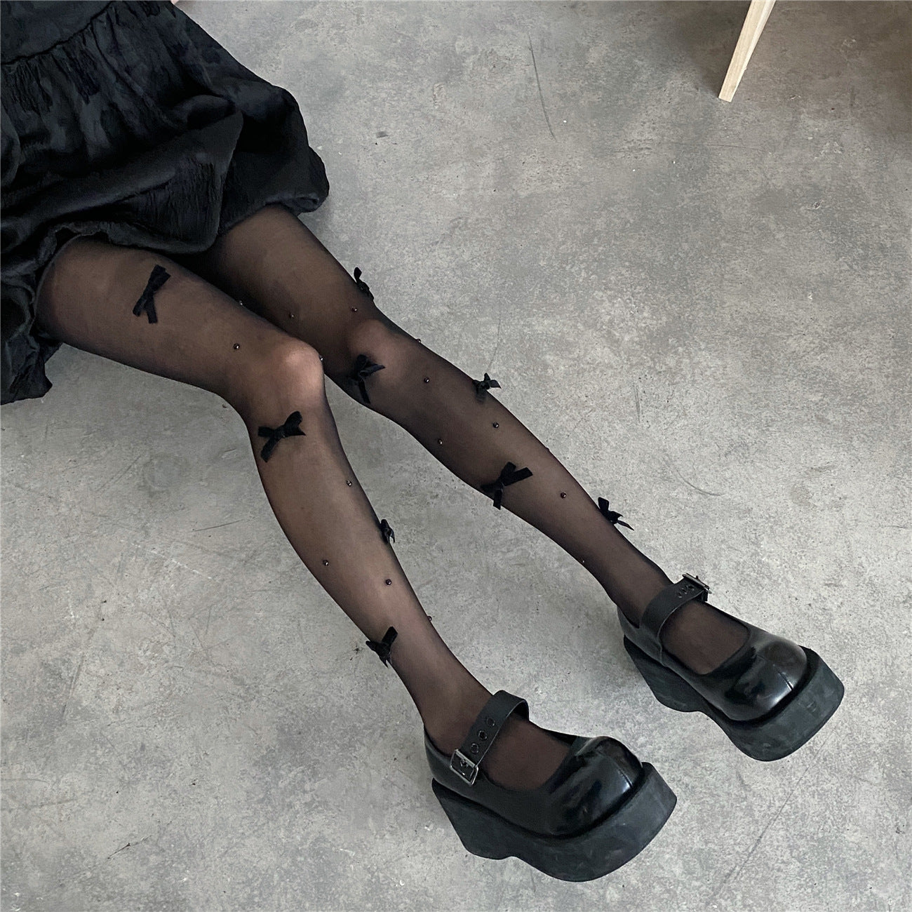 Black JK Pearl Bow Silk Stockings